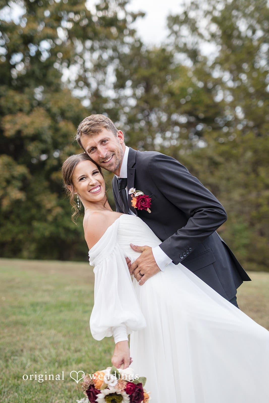 Missouri Backyard Wedding // Maria & Jacob -