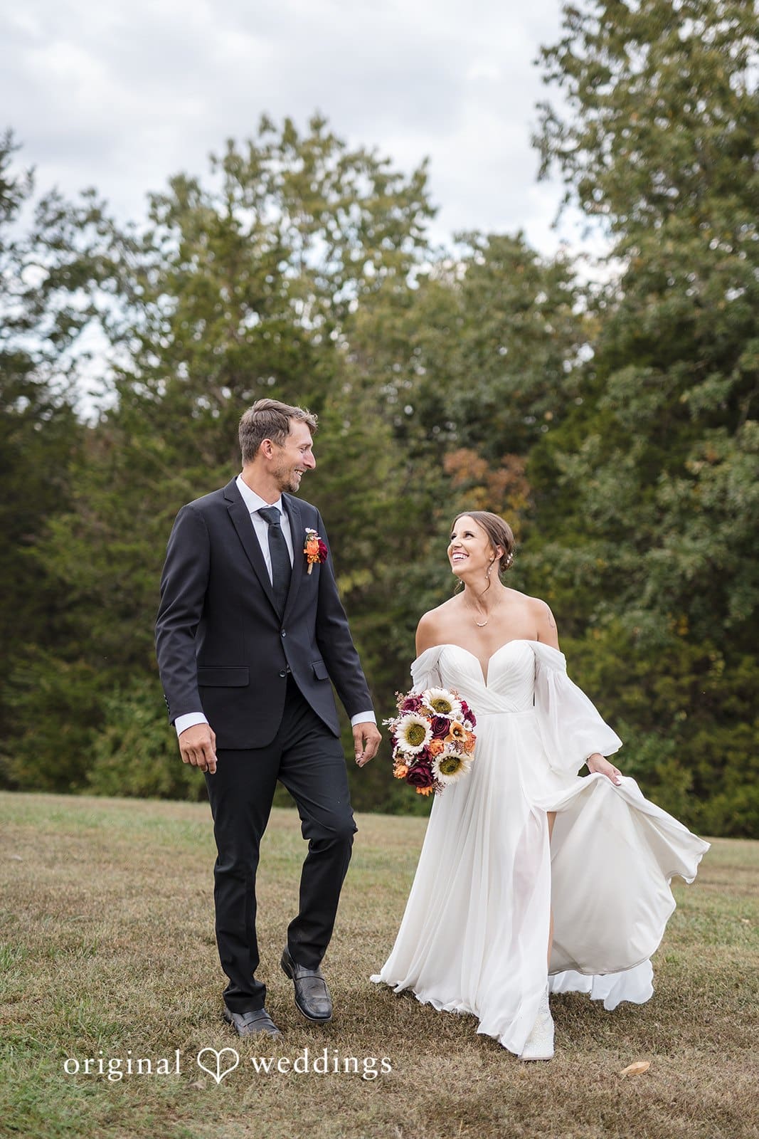 Missouri Backyard Wedding // Maria & Jacob -