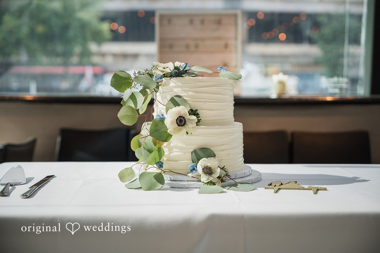 Odyssey Lake Michigan Wedding // Nancy & Christopher -