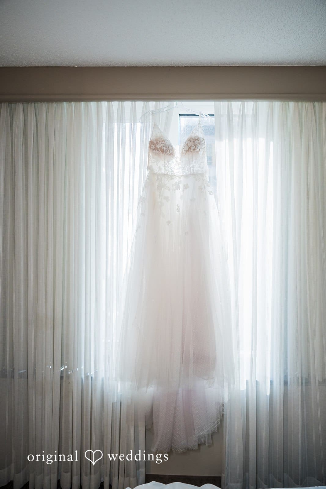 Odyssey Lake Michigan Wedding // Nancy & Christopher -