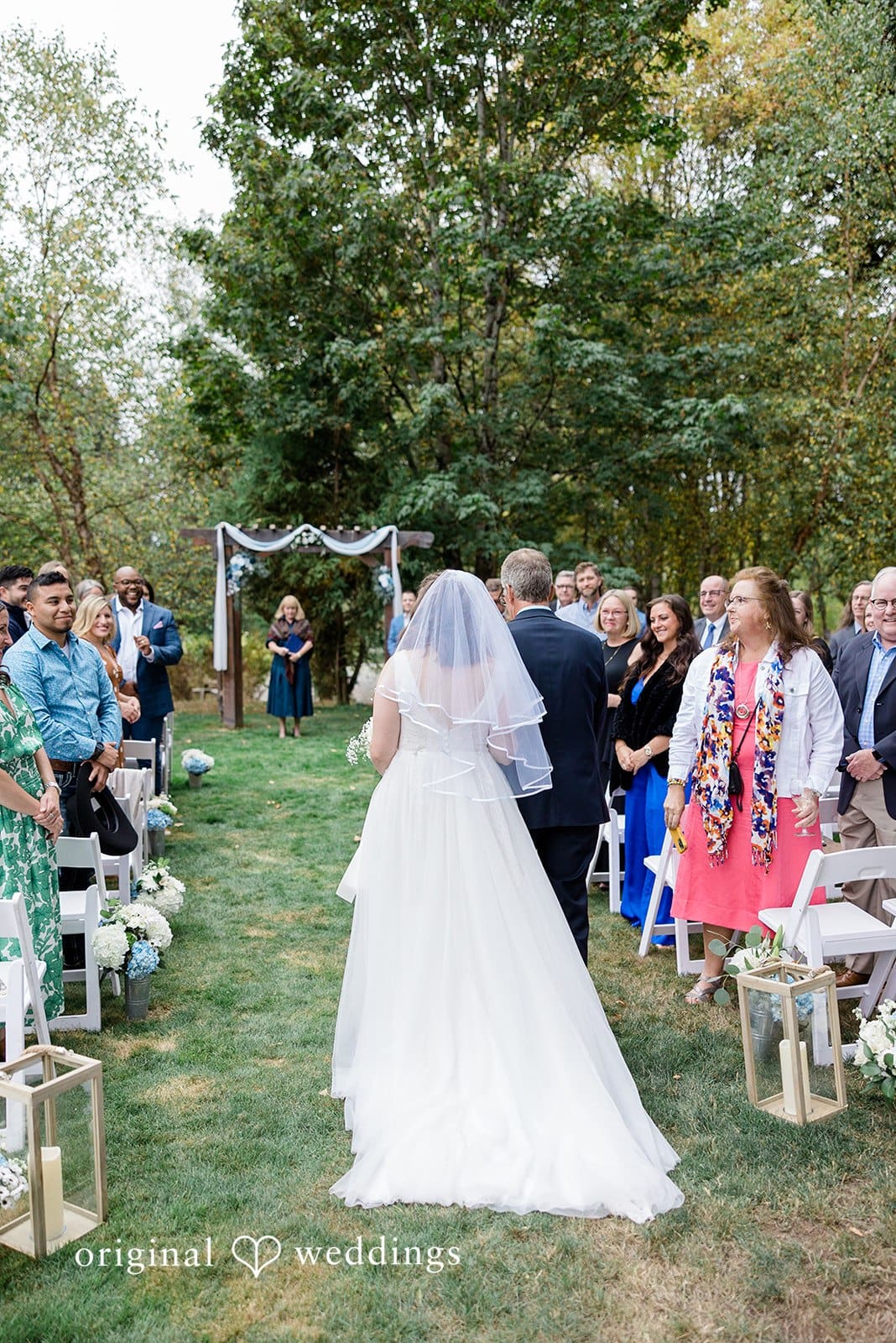 Oregon Backyard Wedding // Emily & Nick -