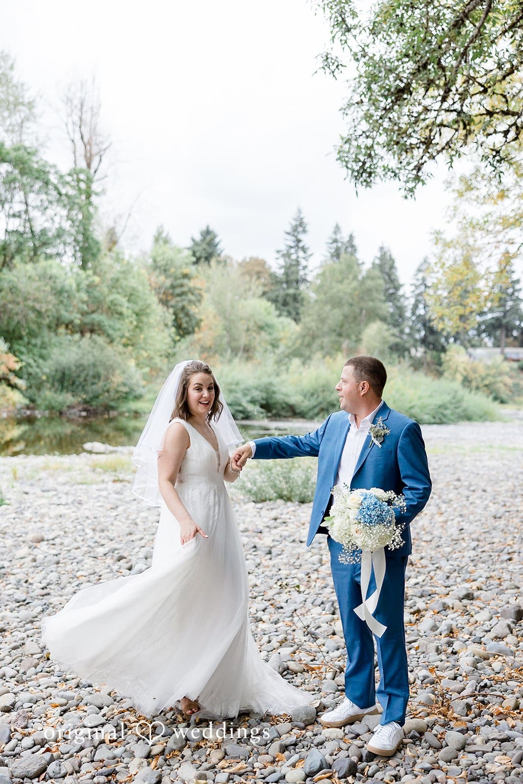 Oregon Backyard Wedding // Emily & Nick -