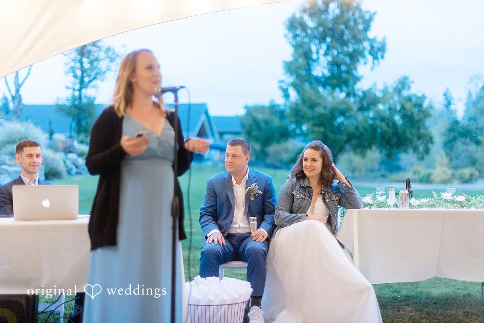 Oregon Backyard Wedding // Emily & Nick -