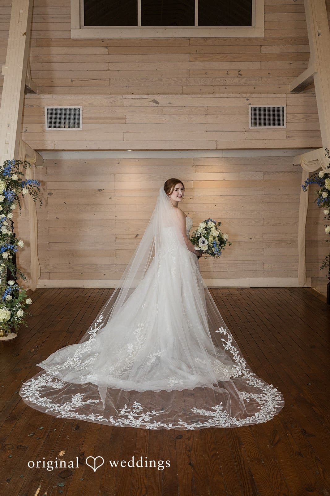 Overlook Barn Wedding // Samantha & John -