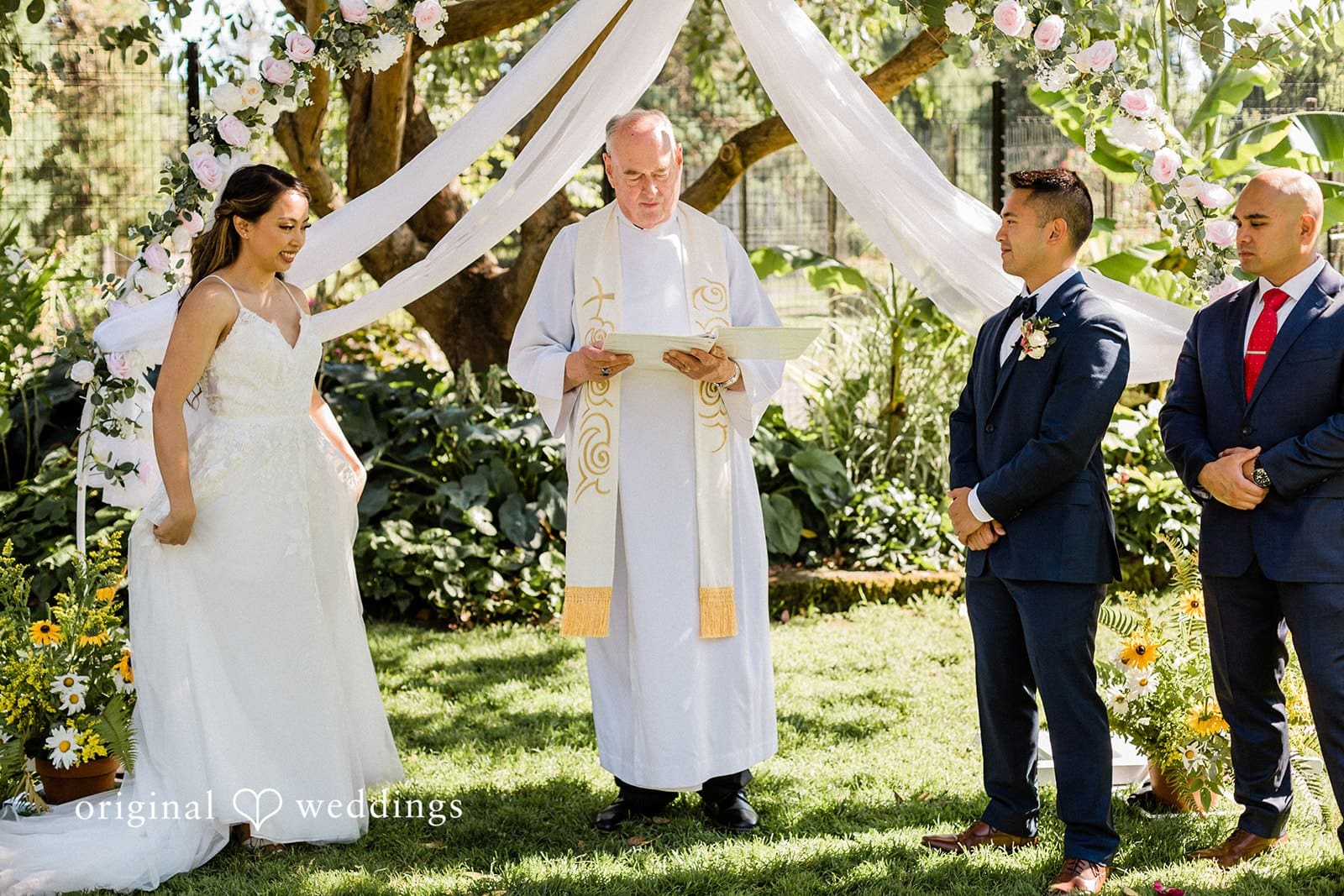 Point Defiance Pagoda Wedding // Ericka & Ray -