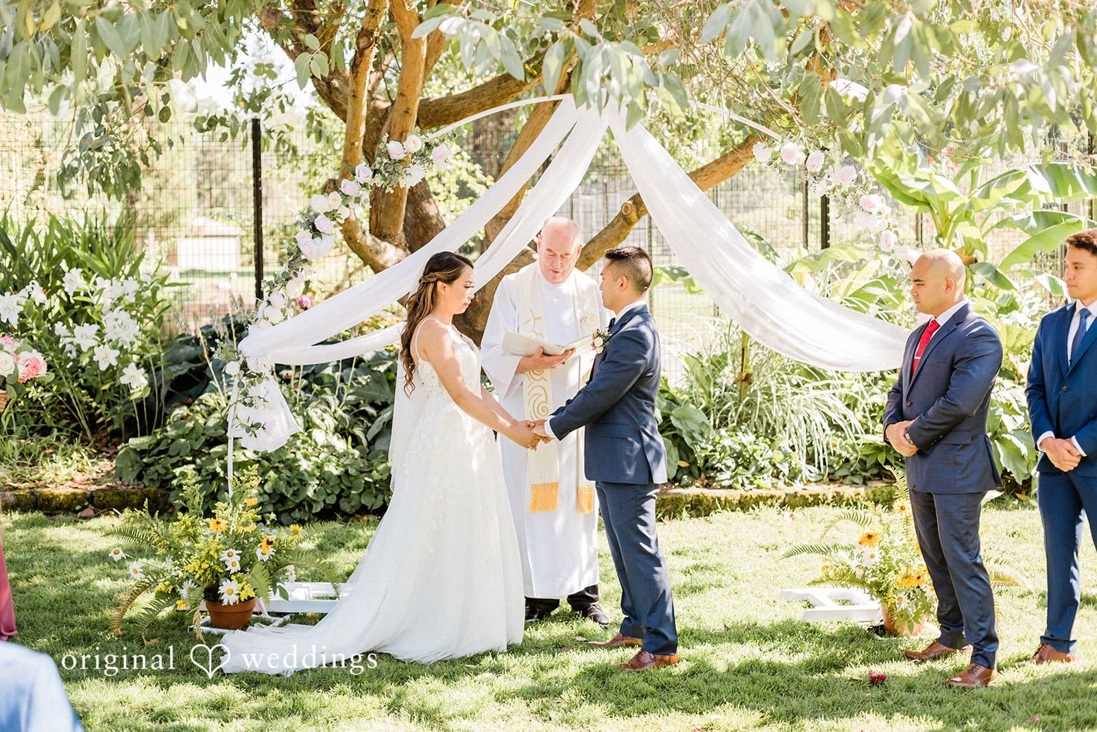 Point Defiance Pagoda Wedding // Ericka & Ray -