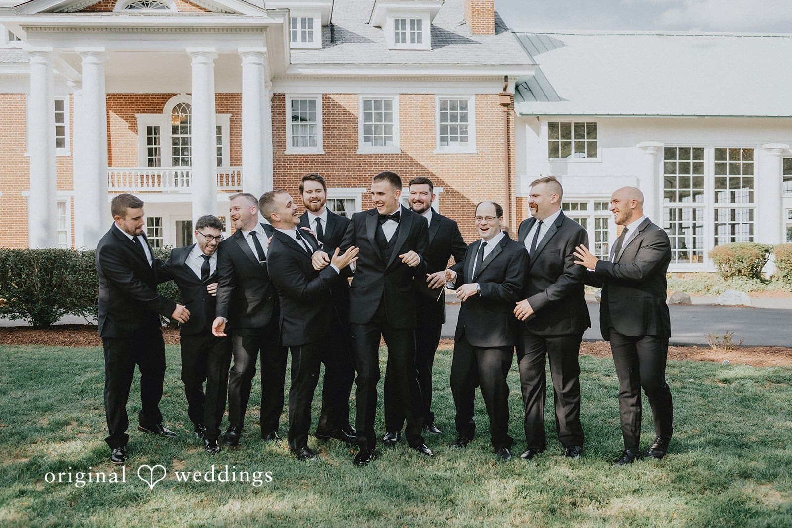 Raspberry Plain Manor Wedding // Sara & Trevor -