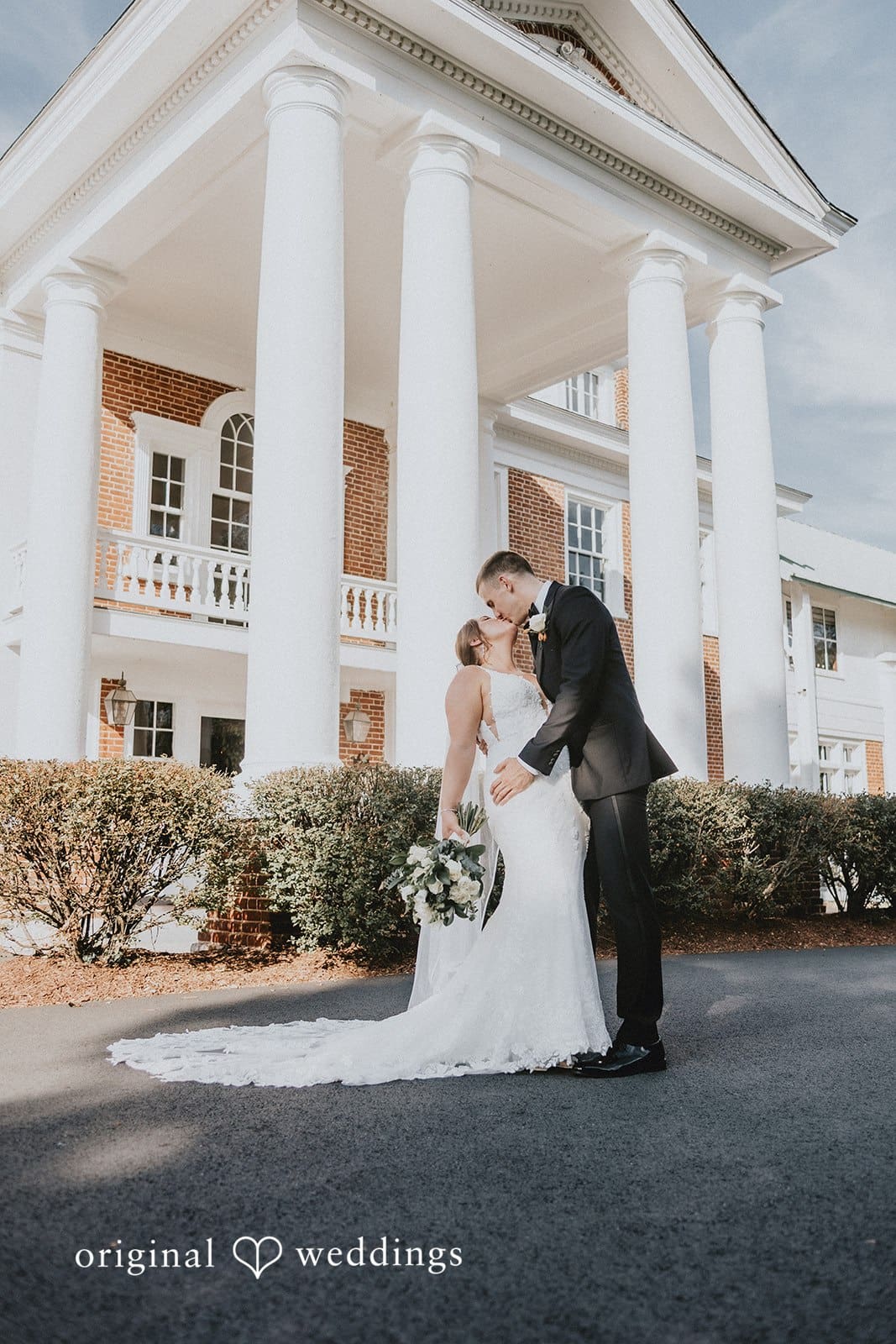 Raspberry Plain Manor Wedding // Sara & Trevor -