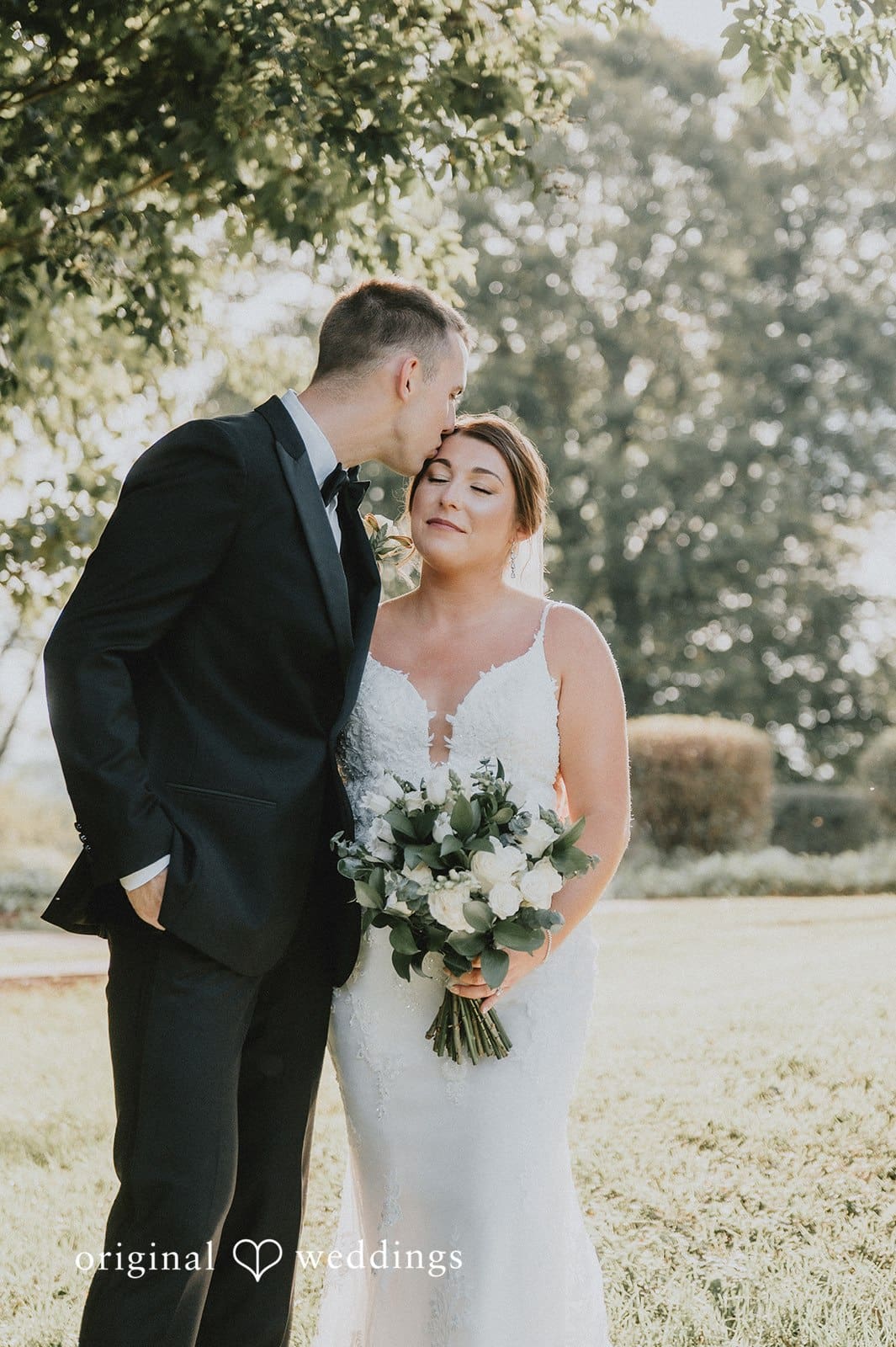 Raspberry Plain Manor Wedding // Sara & Trevor -