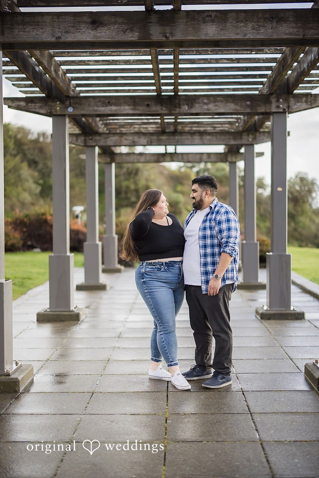Richmond Beach Saltwater Park in Shoreline Engagement // Judith & Lucas -