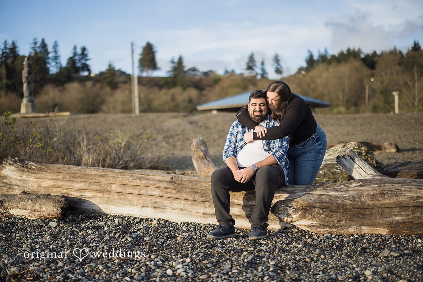 Richmond Beach Saltwater Park in Shoreline Engagement // Judith & Lucas -