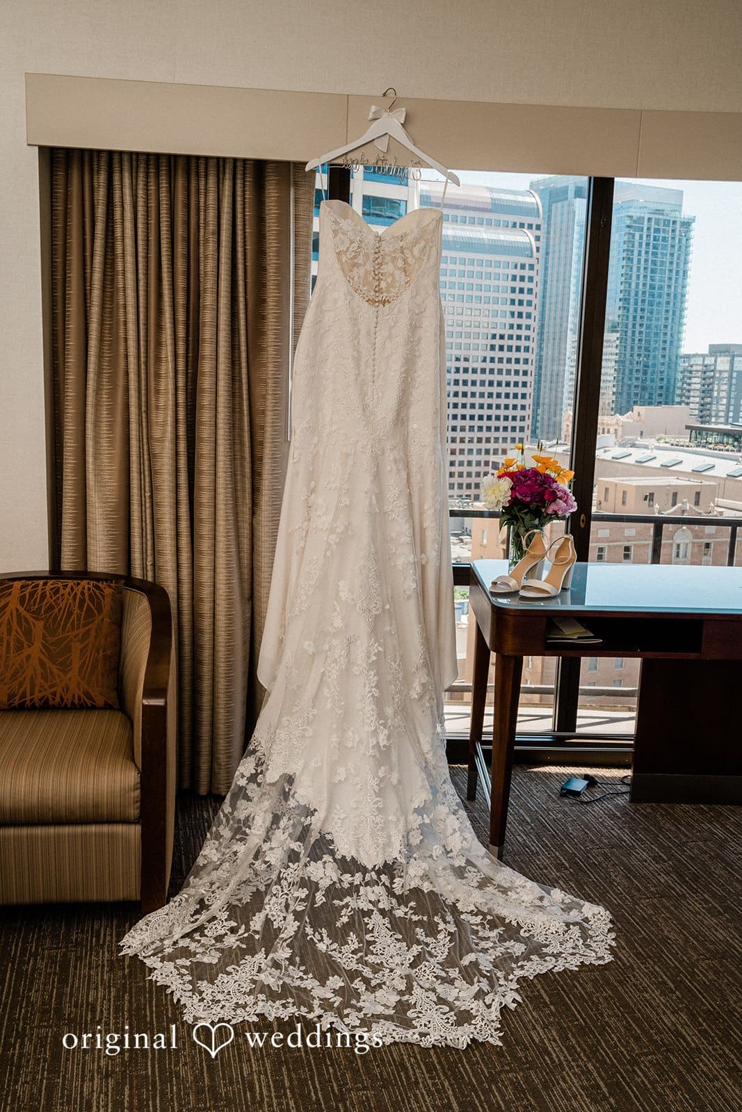 Seattle Aquarium Wedding // Drew & Elizabeth -