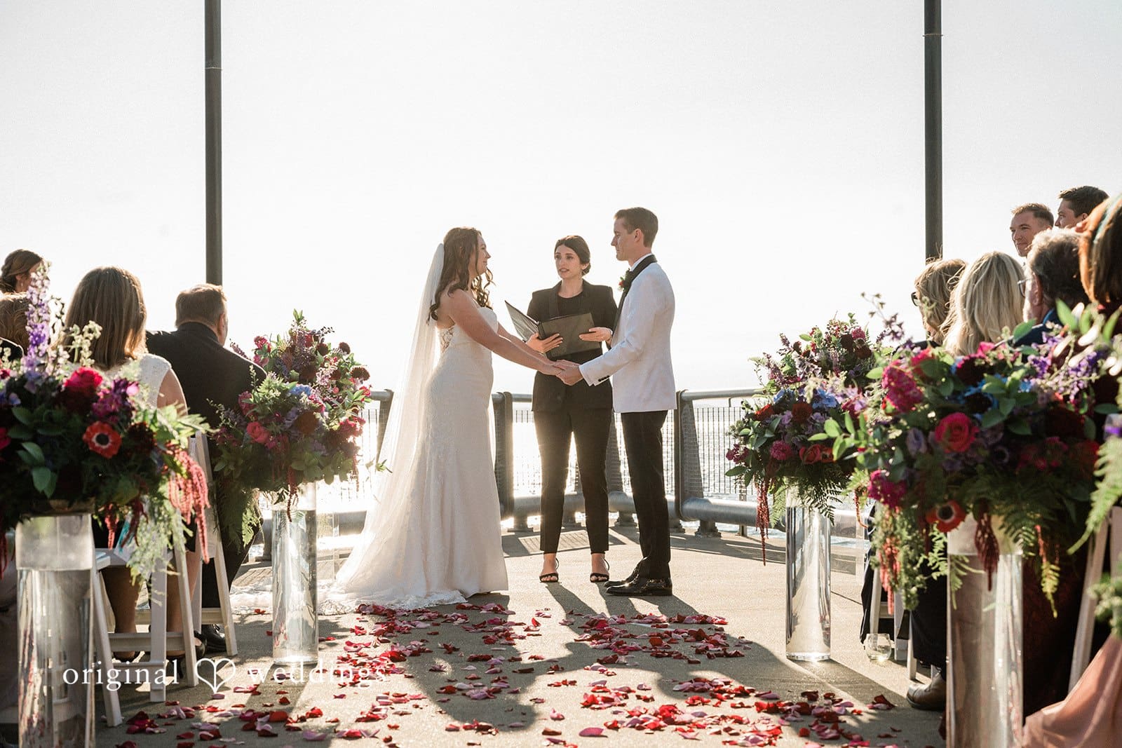 Seattle Aquarium Wedding // Drew & Elizabeth -