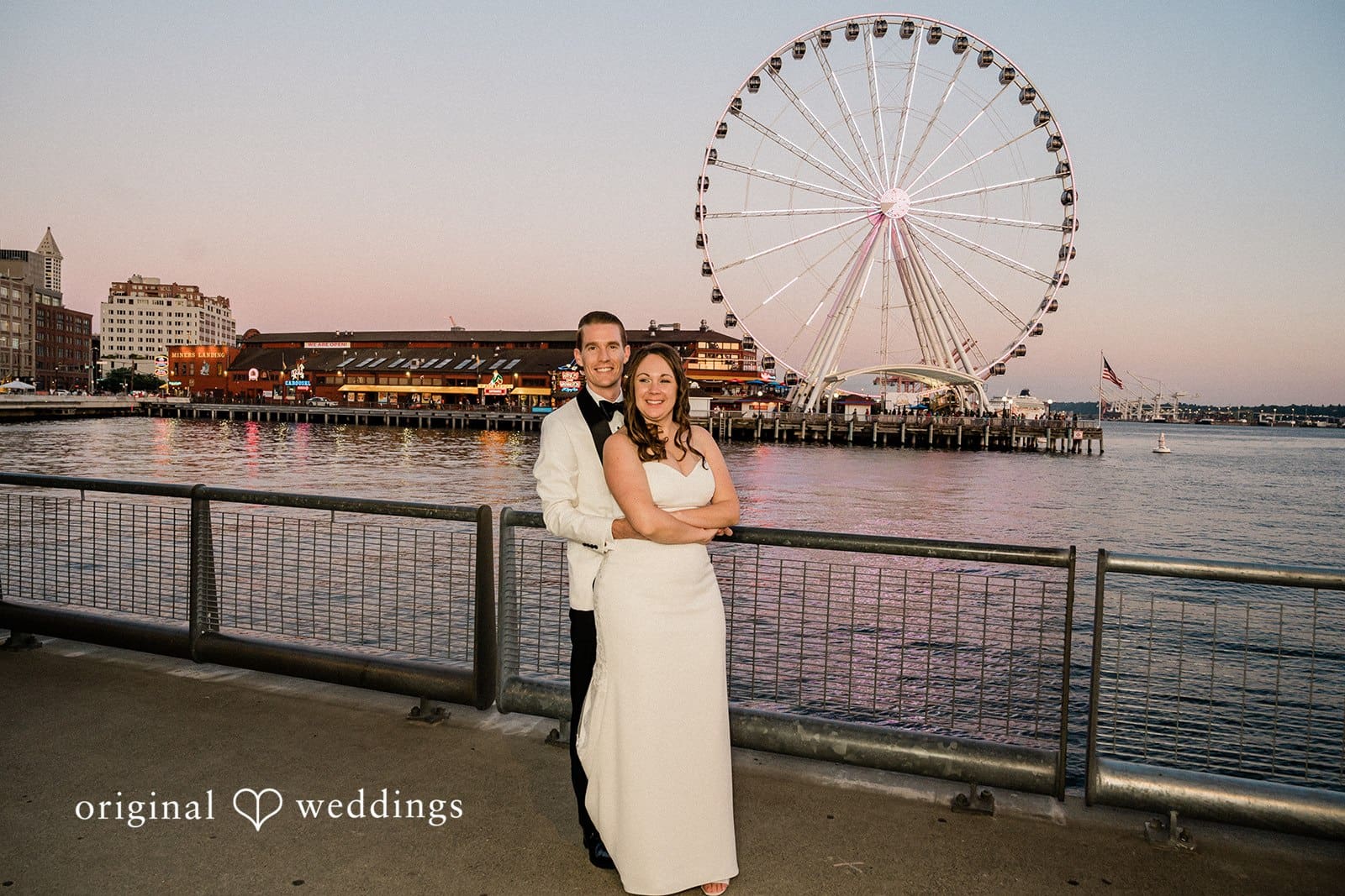 Seattle Aquarium Wedding // Drew & Elizabeth -