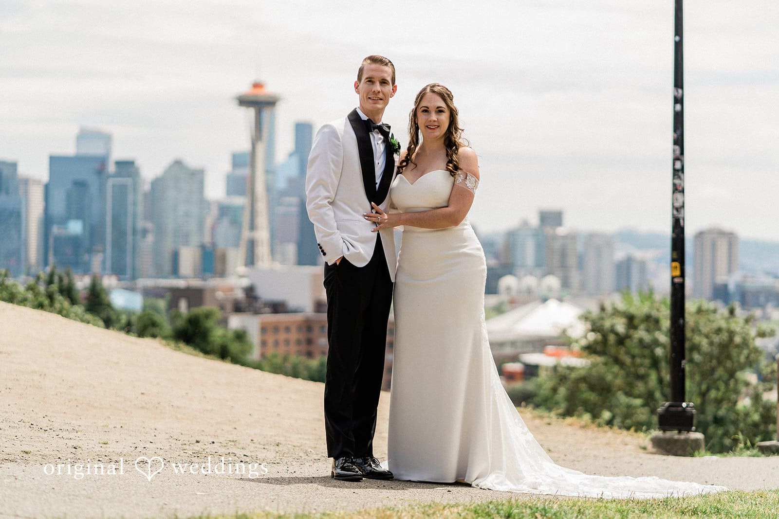 Seattle Aquarium Wedding // Drew & Elizabeth -