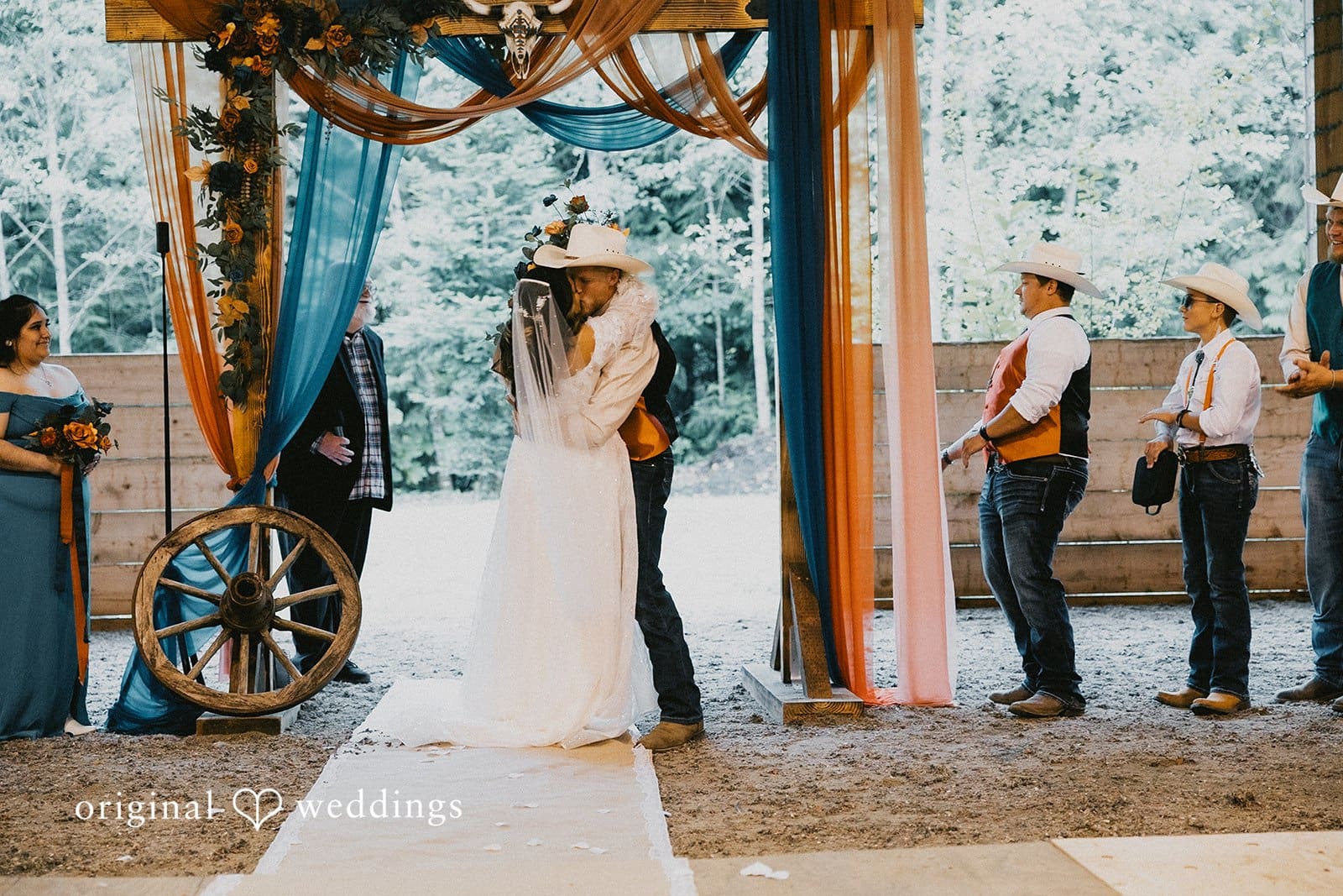 Washington Backyard Wedding // Brianna & Seth -