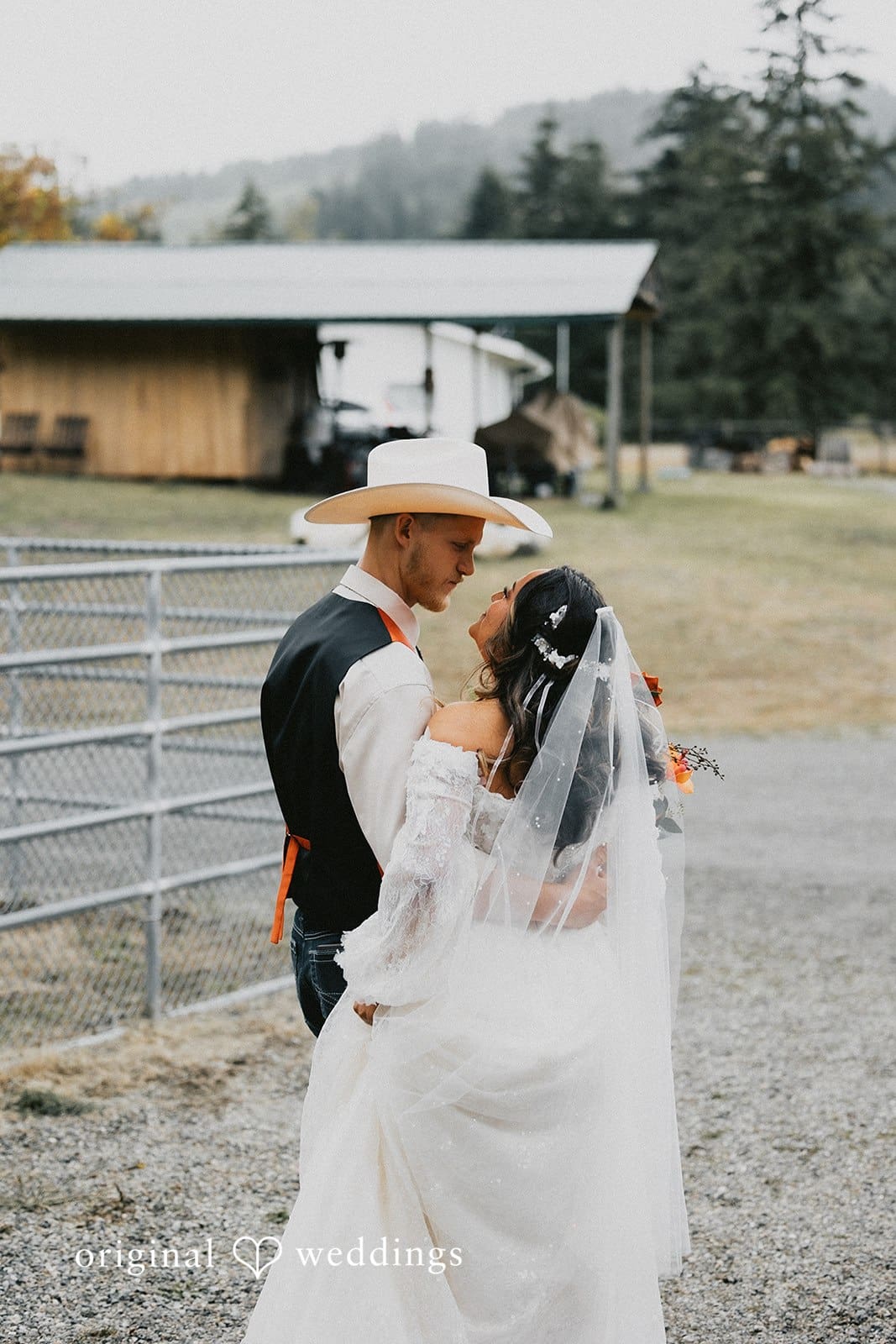 Washington Backyard Wedding // Brianna & Seth -