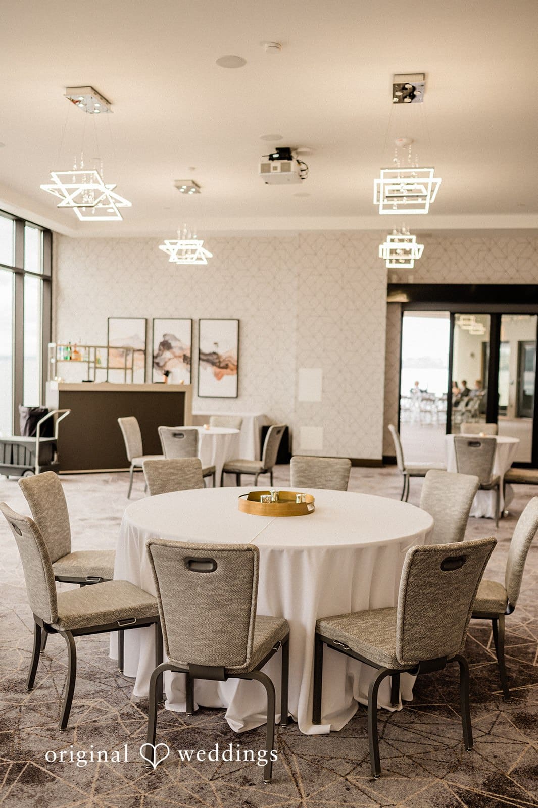 Silver Cloud Point Ruston Wedding // Amy & Robert -