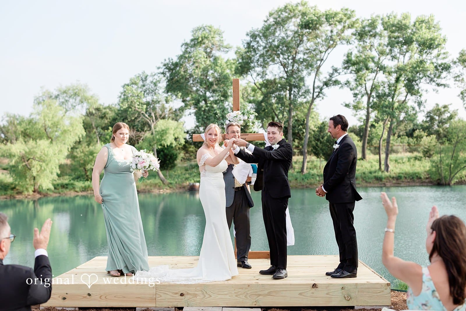 Texas Backyard Wedding // Rachael & Andrew -