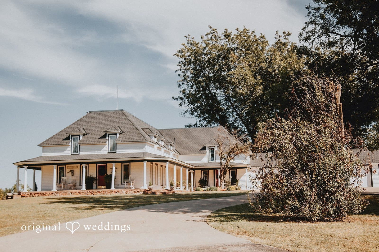 The Barn at the Woods Wedding // Sophia & Keaton -