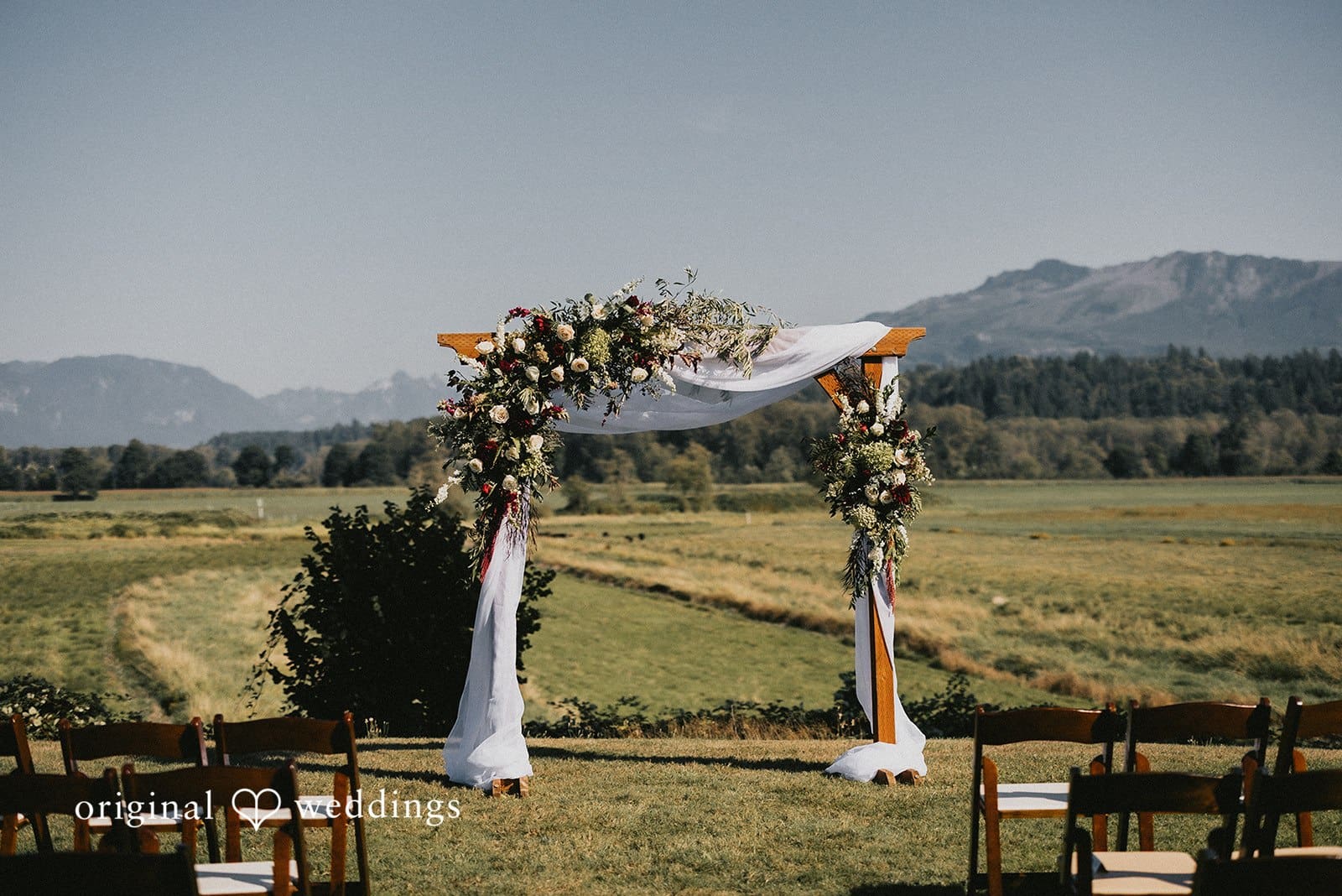 The Lodge at Sonneveldt Vineyard Wedding // Riley & David -