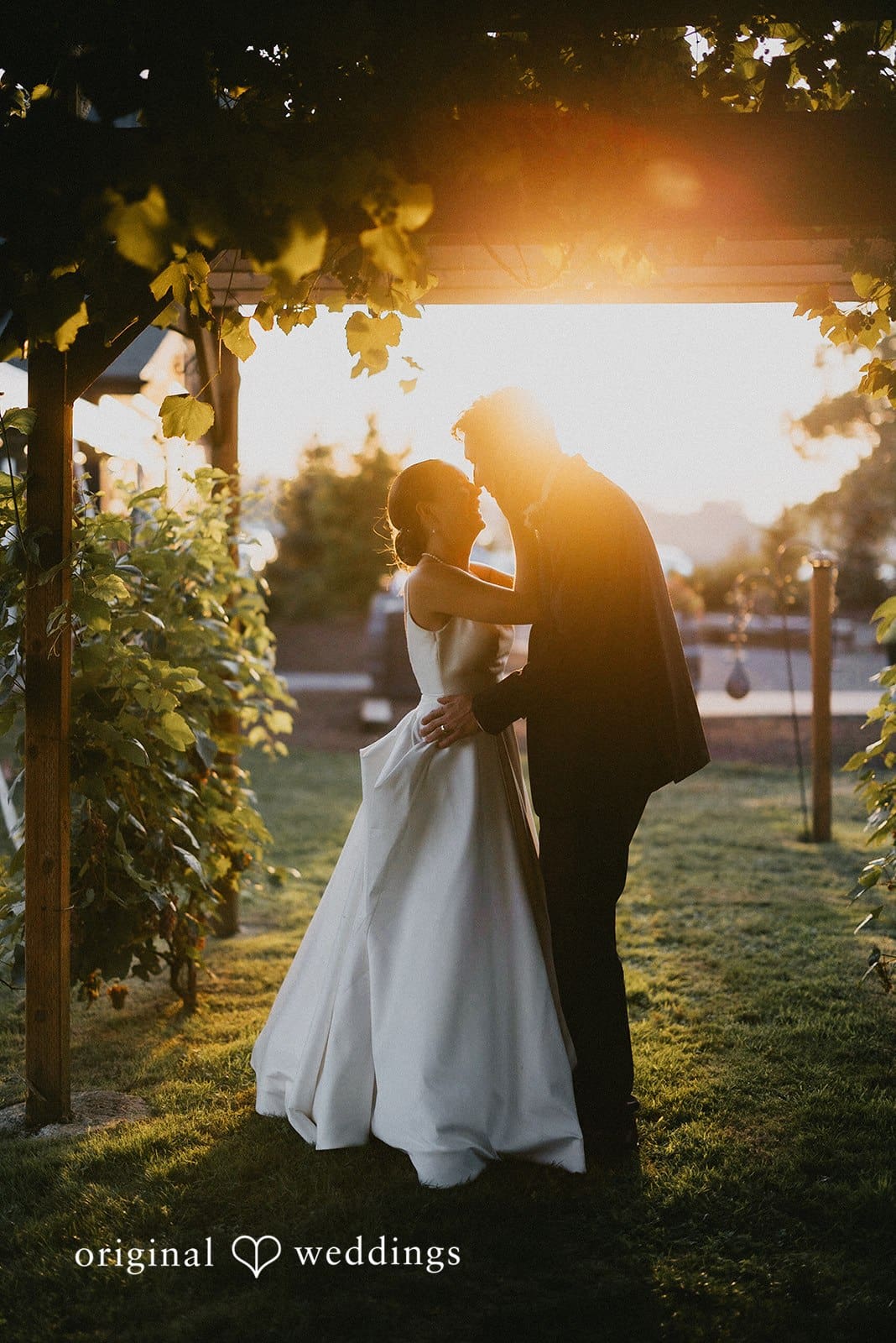 The Lodge at Sonneveldt Vineyard Wedding // Riley & David -