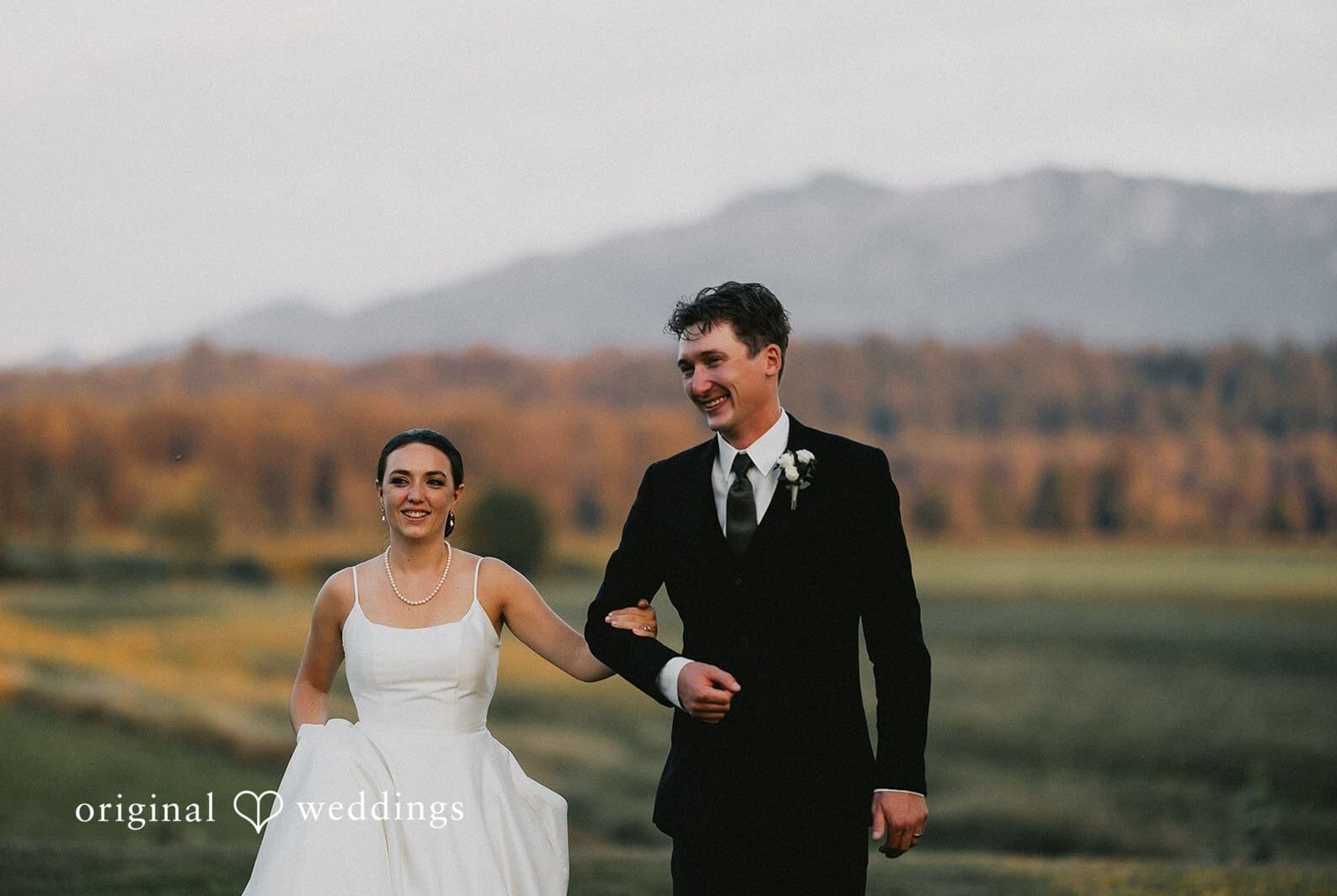 The Lodge at Sonneveldt Vineyard Wedding // Riley & David -