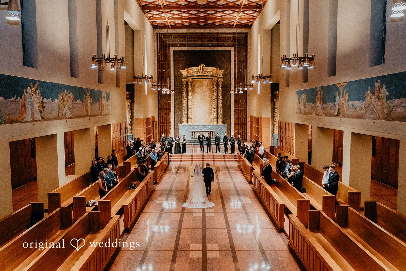 The Lodge at St. Edward State Park Wedding // Julia & Josh -