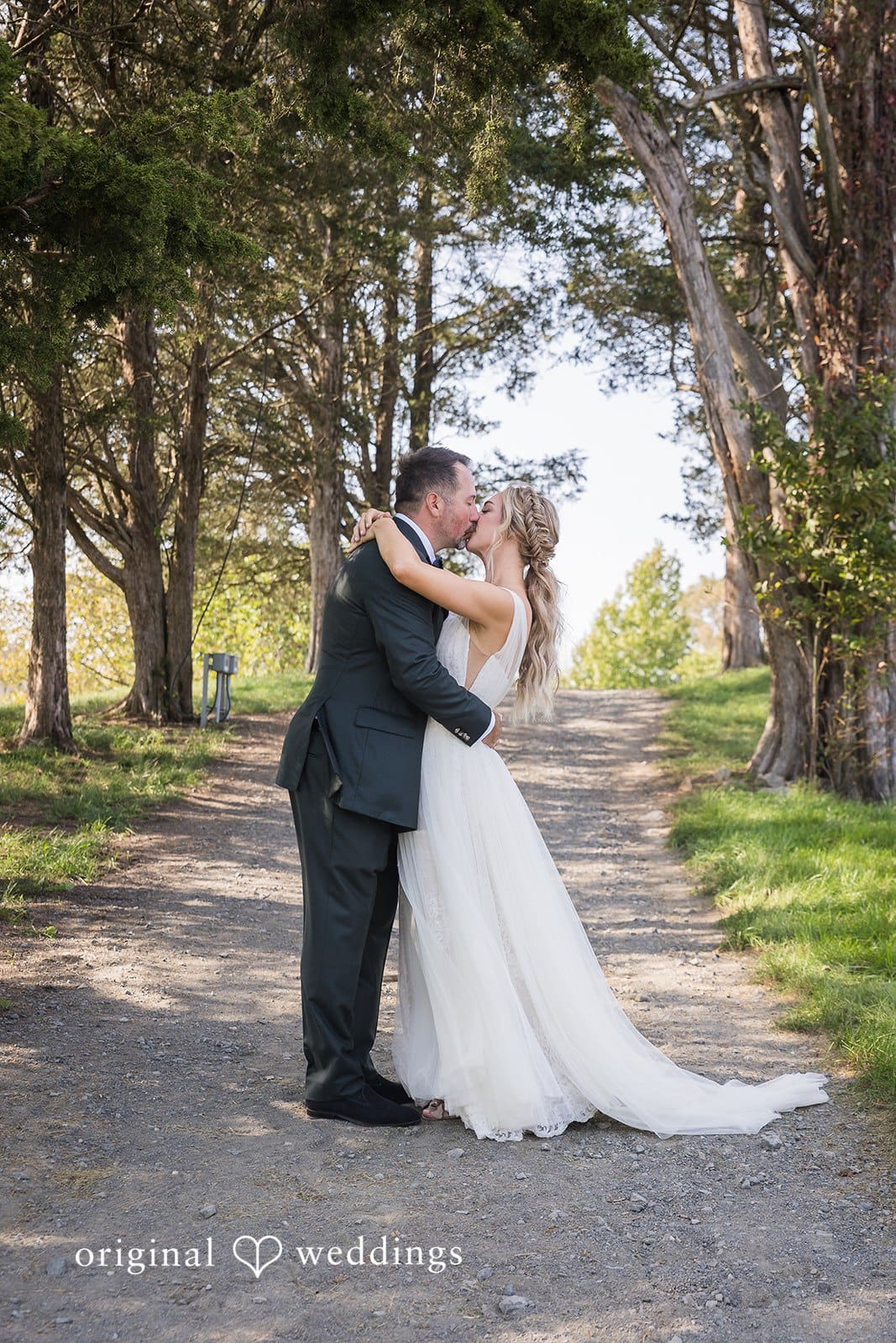 Molly & Wauker -