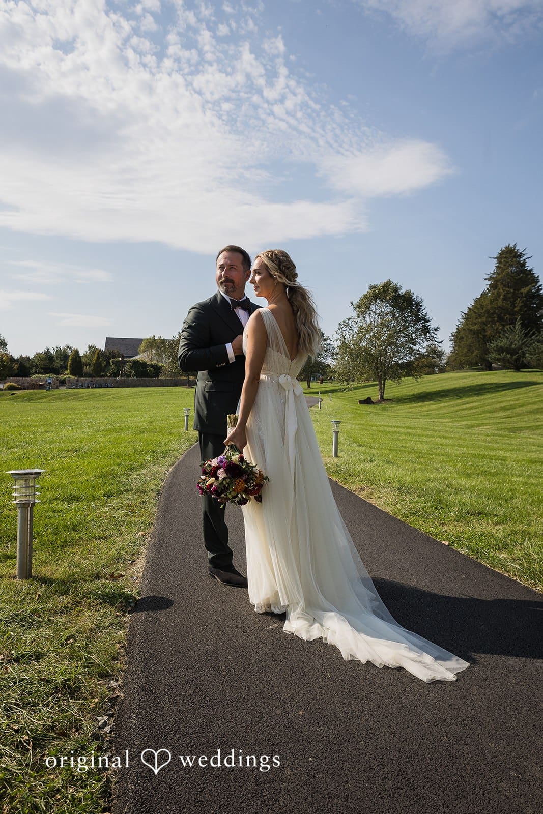 Molly & Wauker -