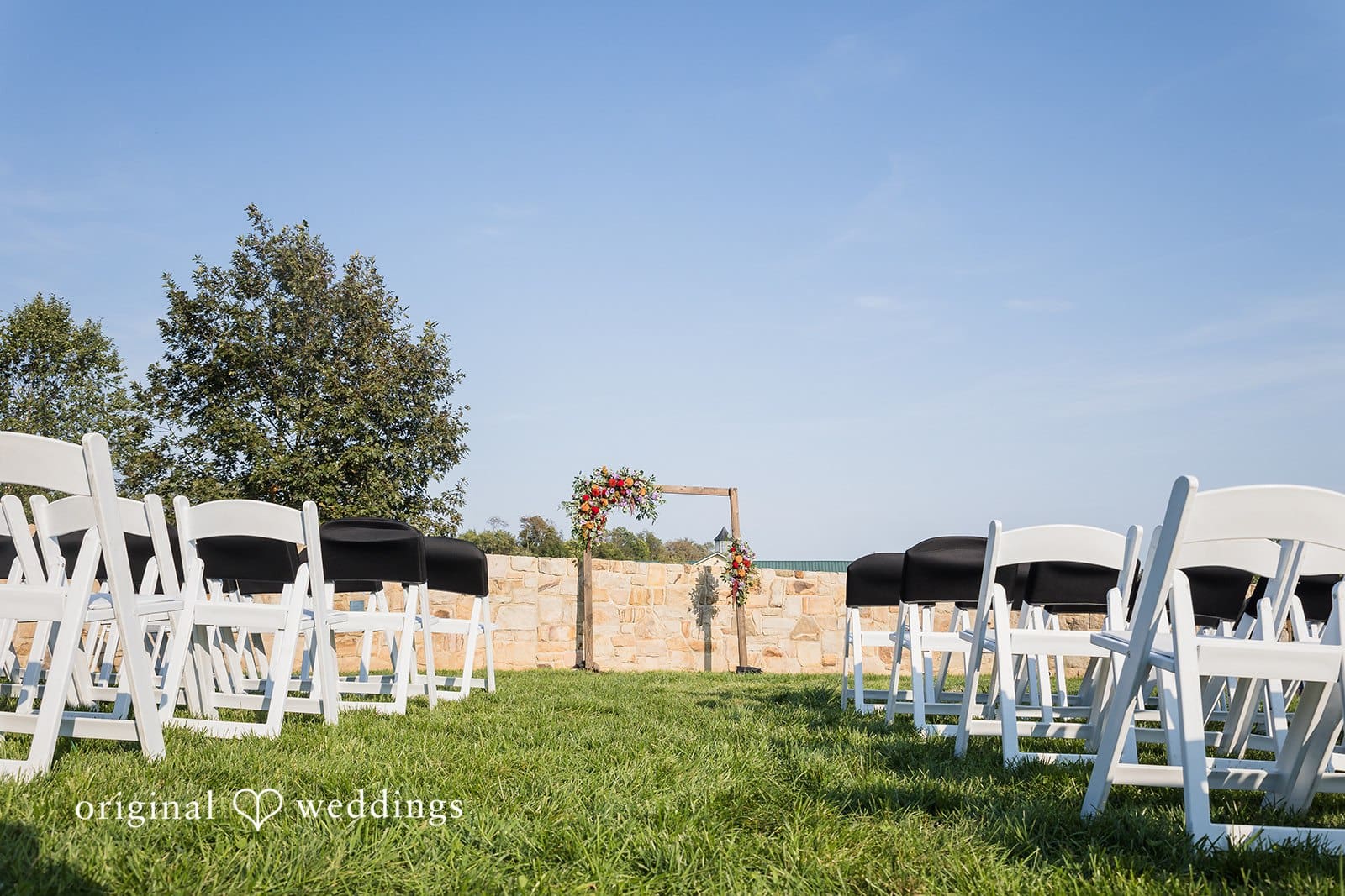 Molly & Wauker -