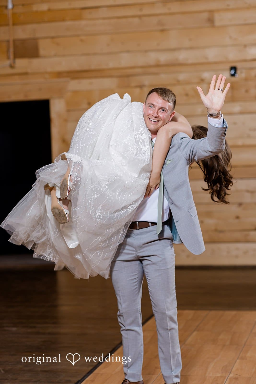 The Hillside Vineyard Wedding // Lexi & Erick -