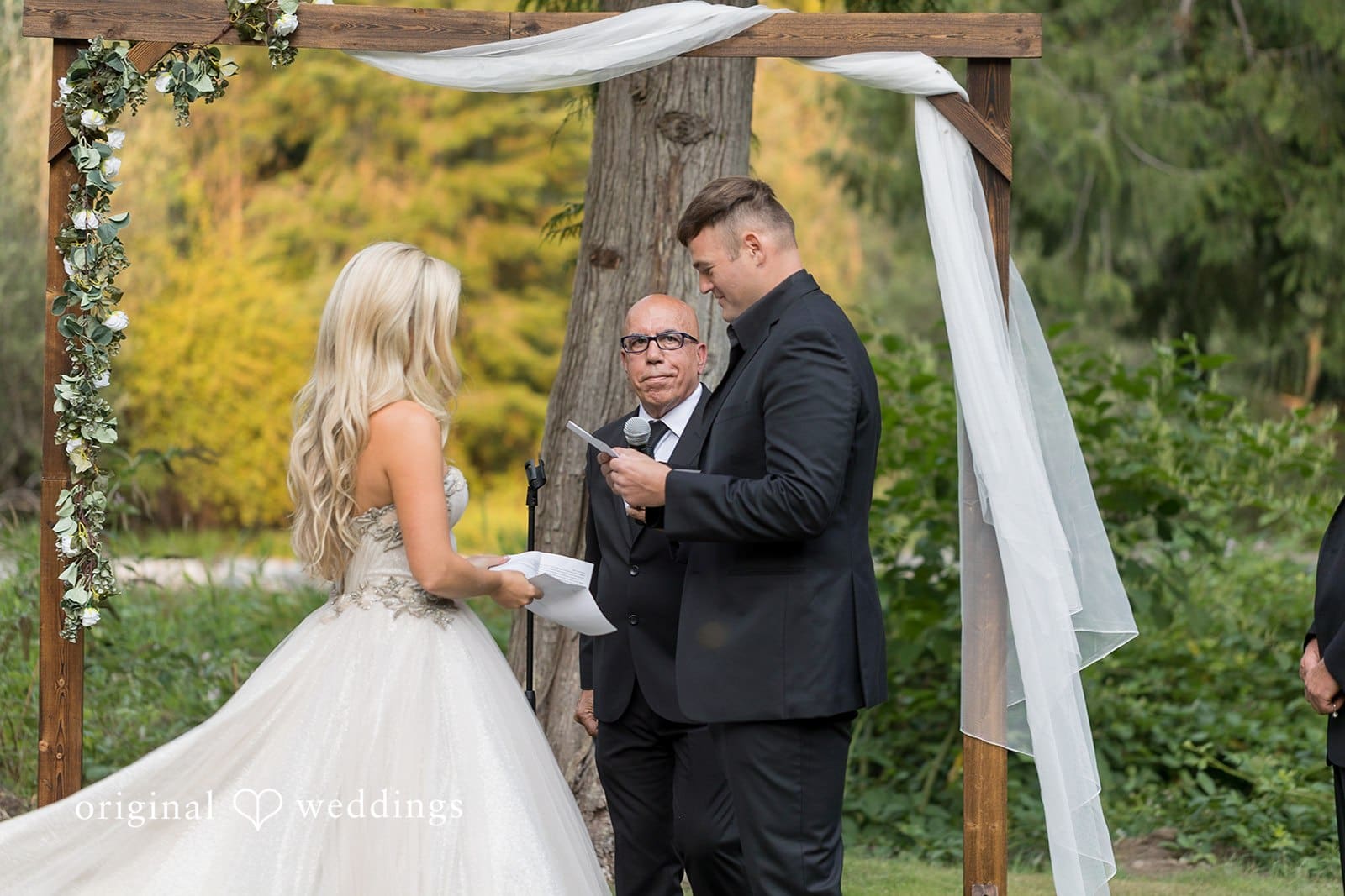 Washington Backyard Wedding // Ella & Mitch -