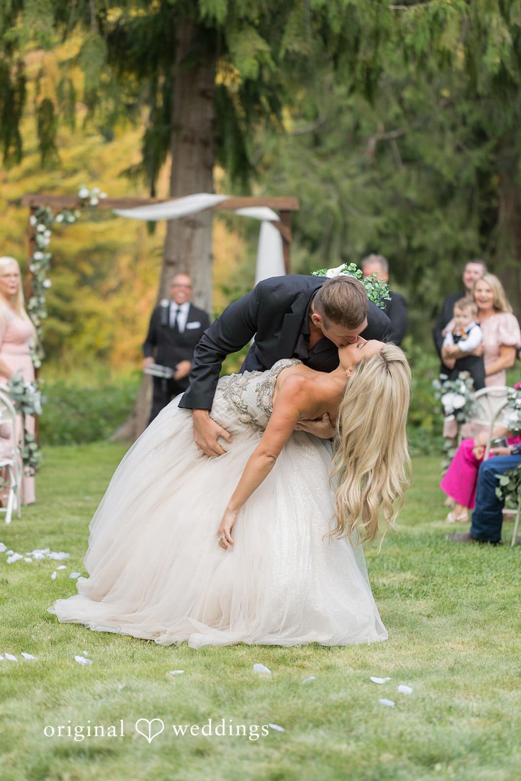 Washington Backyard Wedding // Ella & Mitch -
