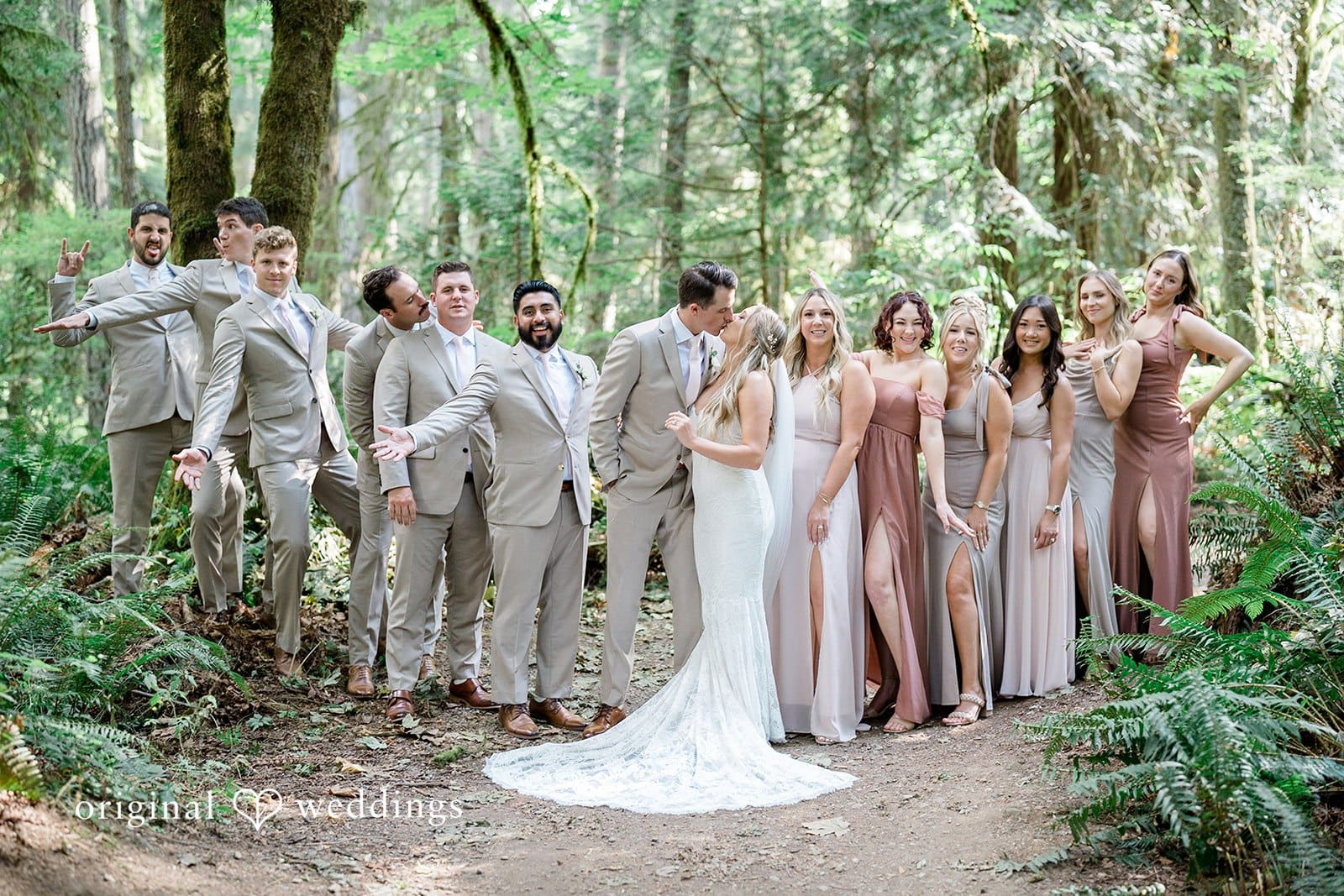Washington Backyard Wedding // Emily & Aaron -