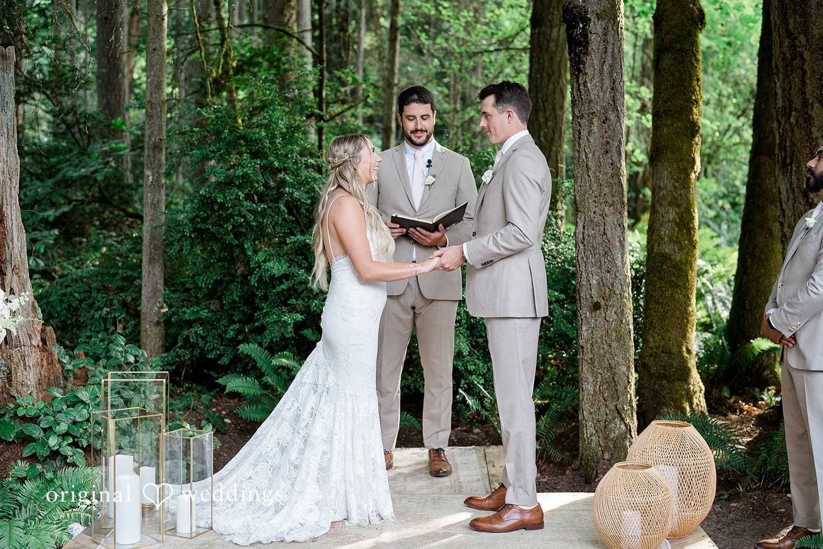 Washington Backyard Wedding // Emily & Aaron -
