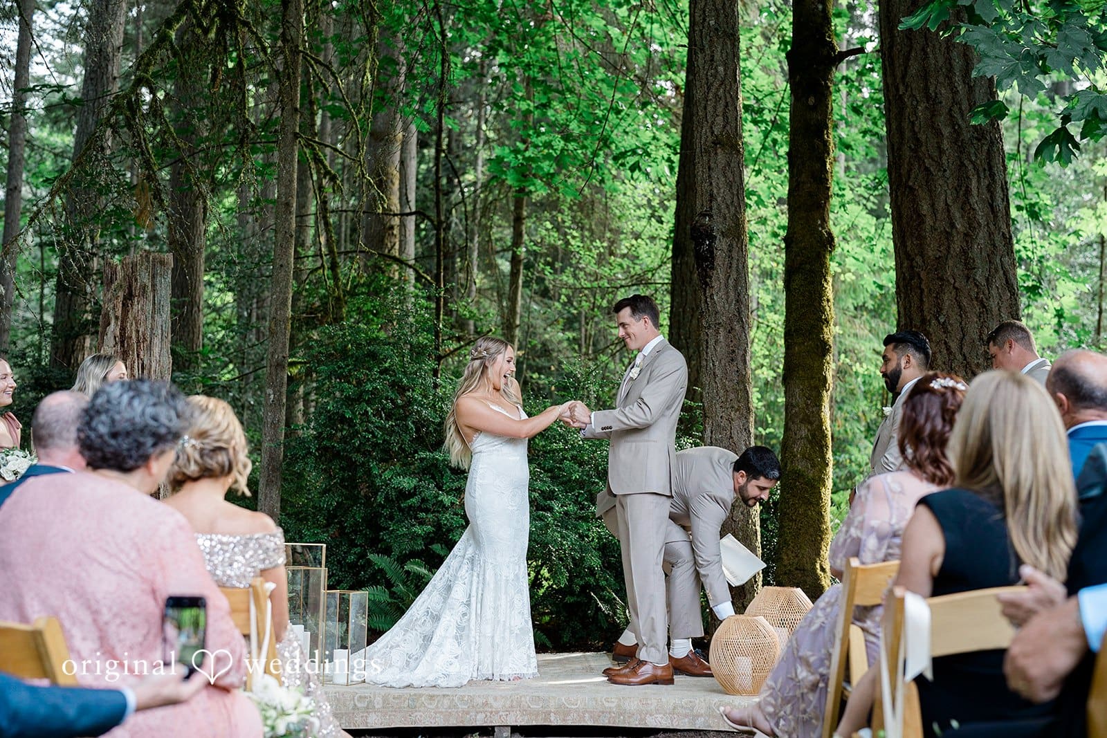 Washington Backyard Wedding // Emily & Aaron -