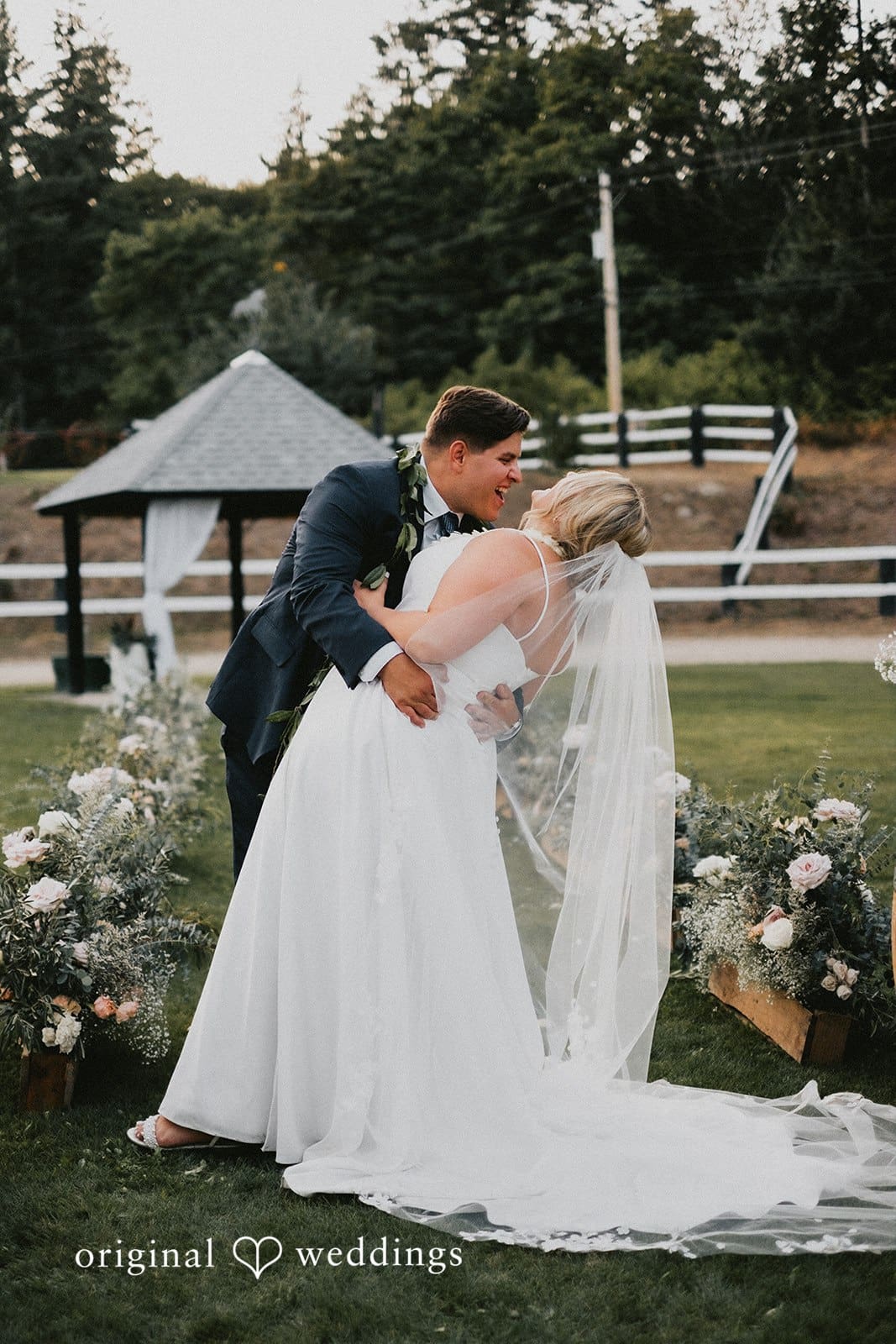 Washington Backyard Wedding // Haylee & Jacob -