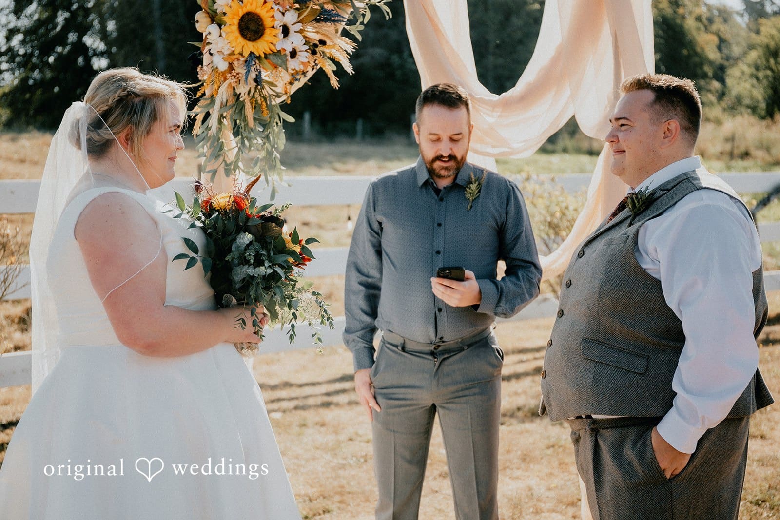 Washington Backyard Wedding // Jacob & Holly -