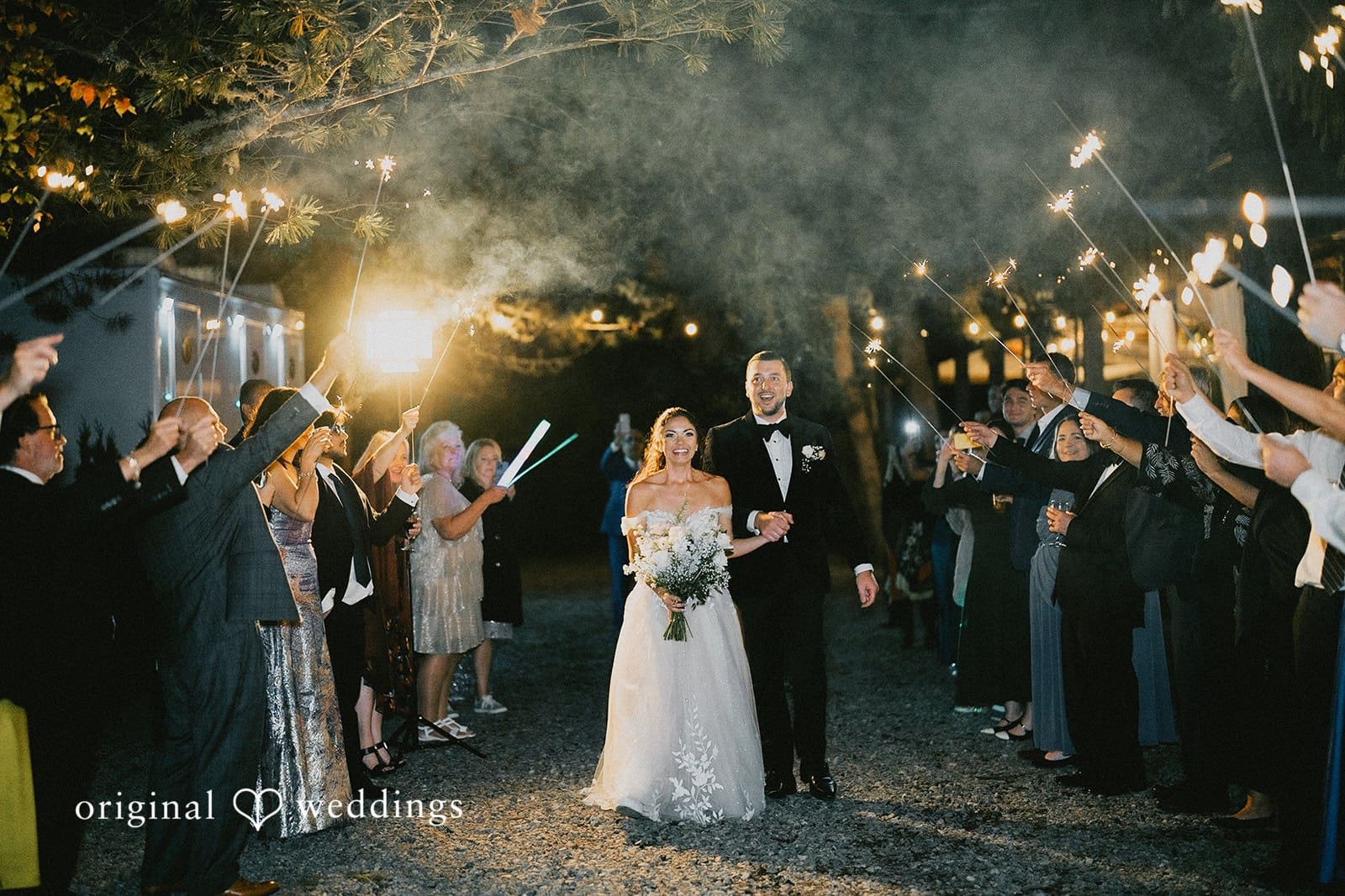 Washington Backyard Wedding // Jessica & Cameron -