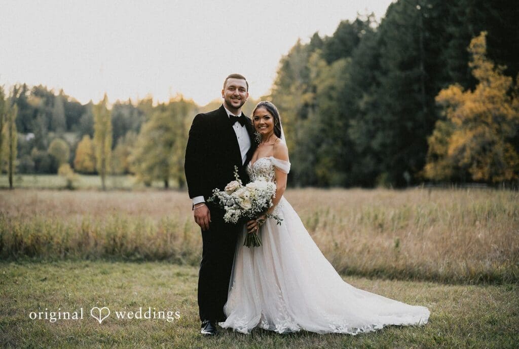 Washington Backyard Wedding // Jessica & Cameron -