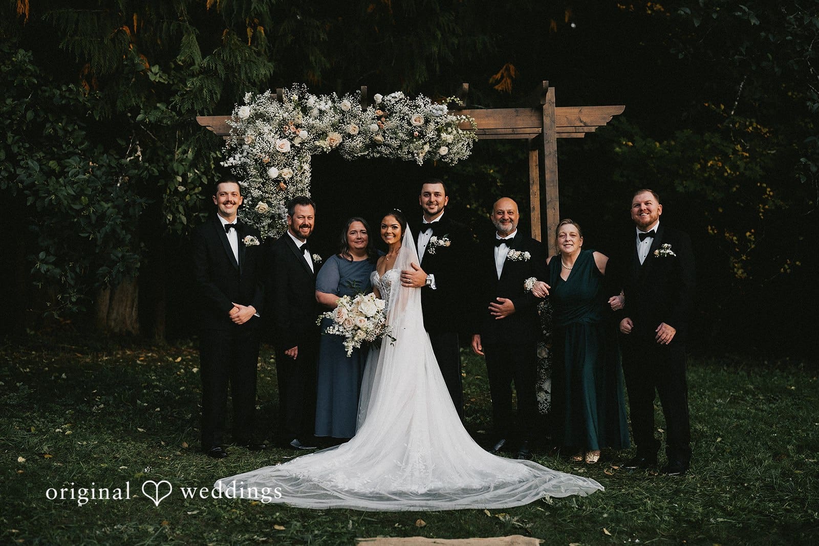 Washington Backyard Wedding // Jessica & Cameron -
