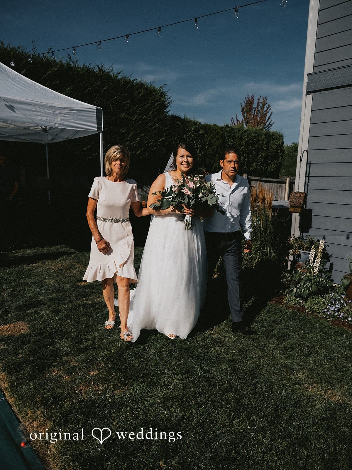 Washington Backyard Wedding // Jonathan & Ashley -