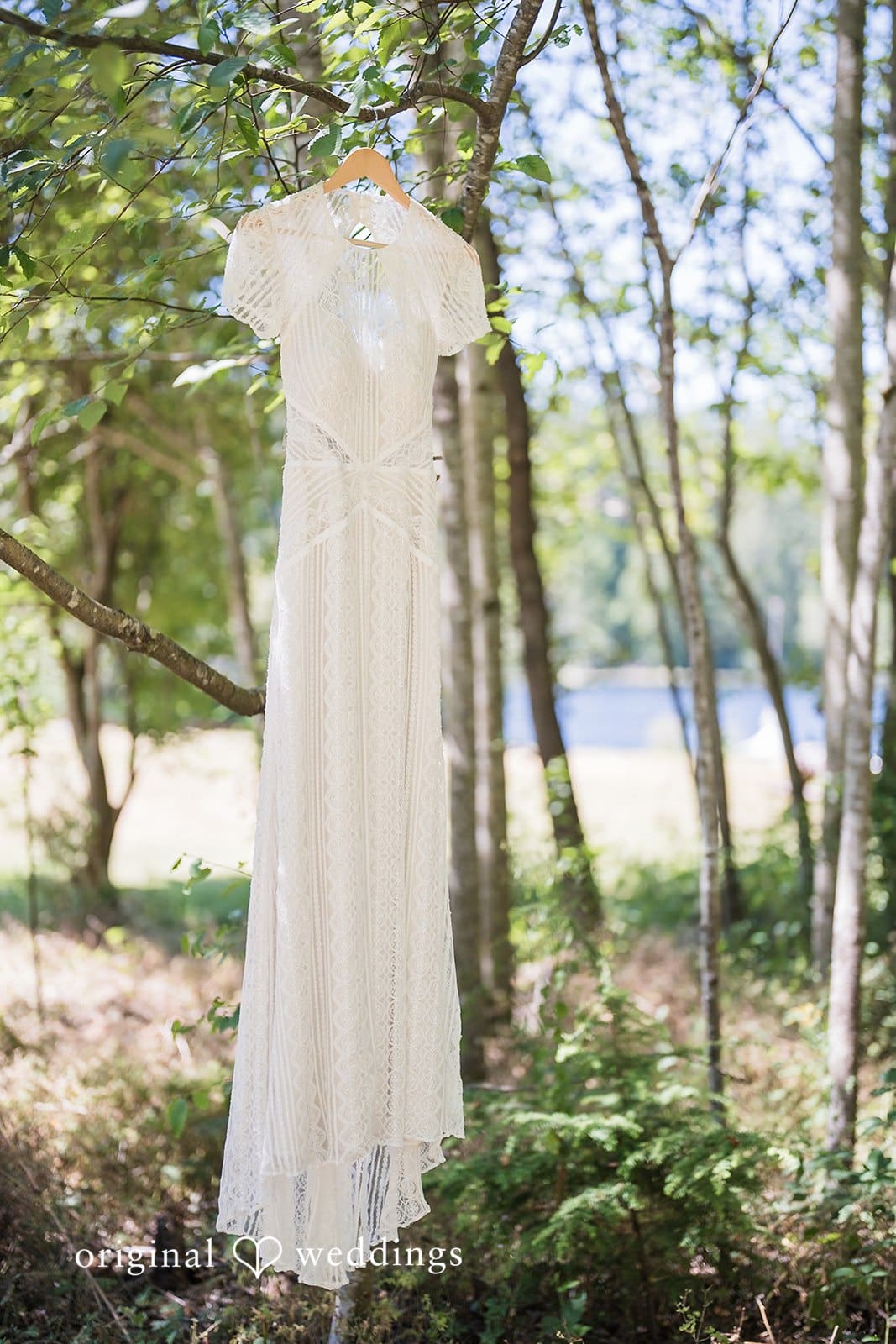 Washington Backyard Wedding // Emily & Brian -
