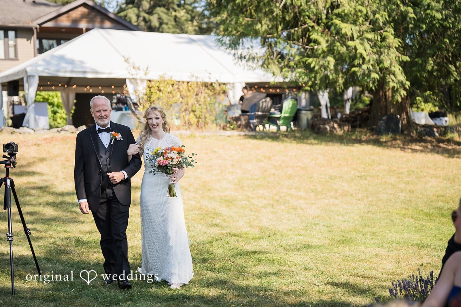 Washington Backyard Wedding // Emily & Brian -