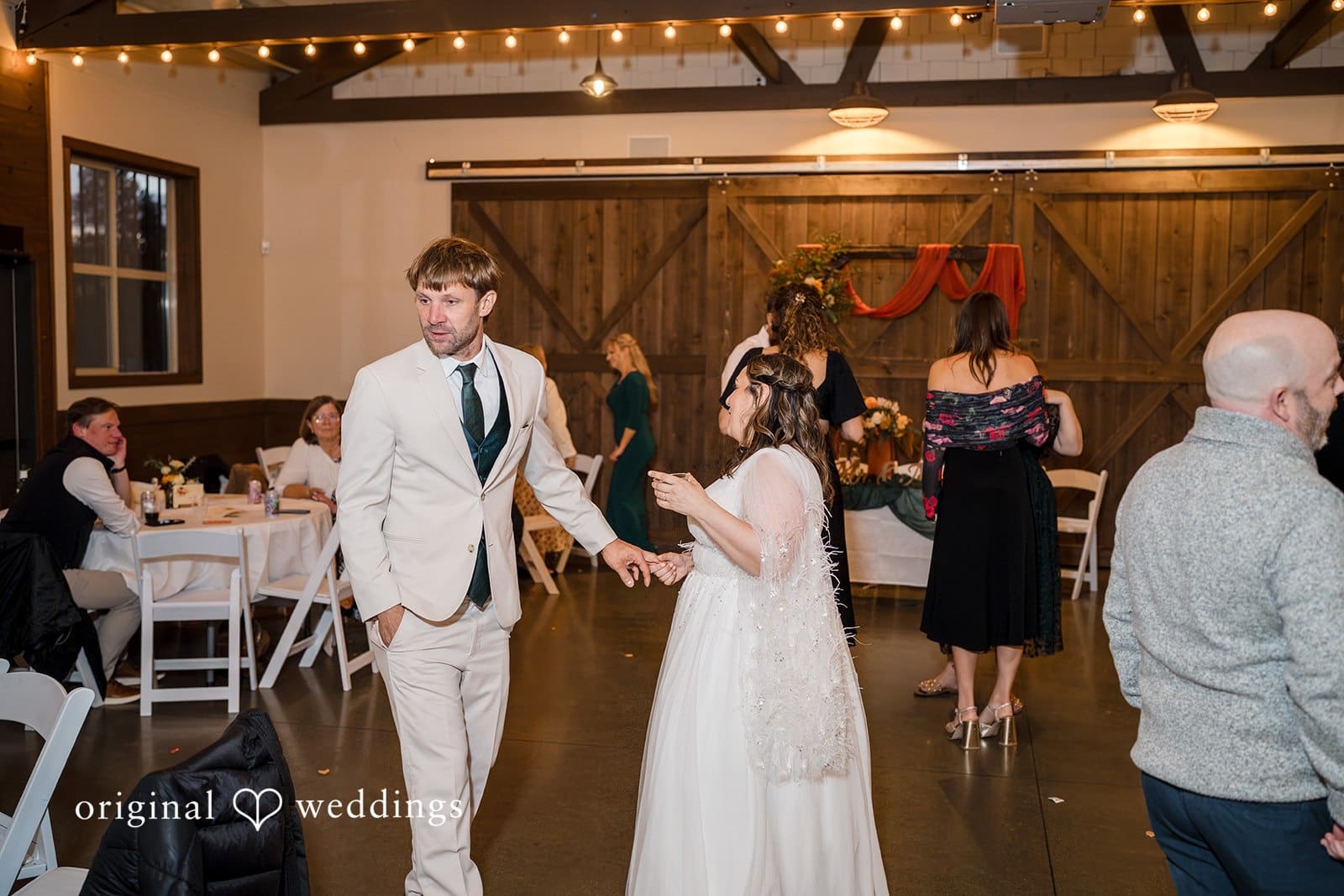 Washington Backyard Wedding // Kimberly & Mathew -