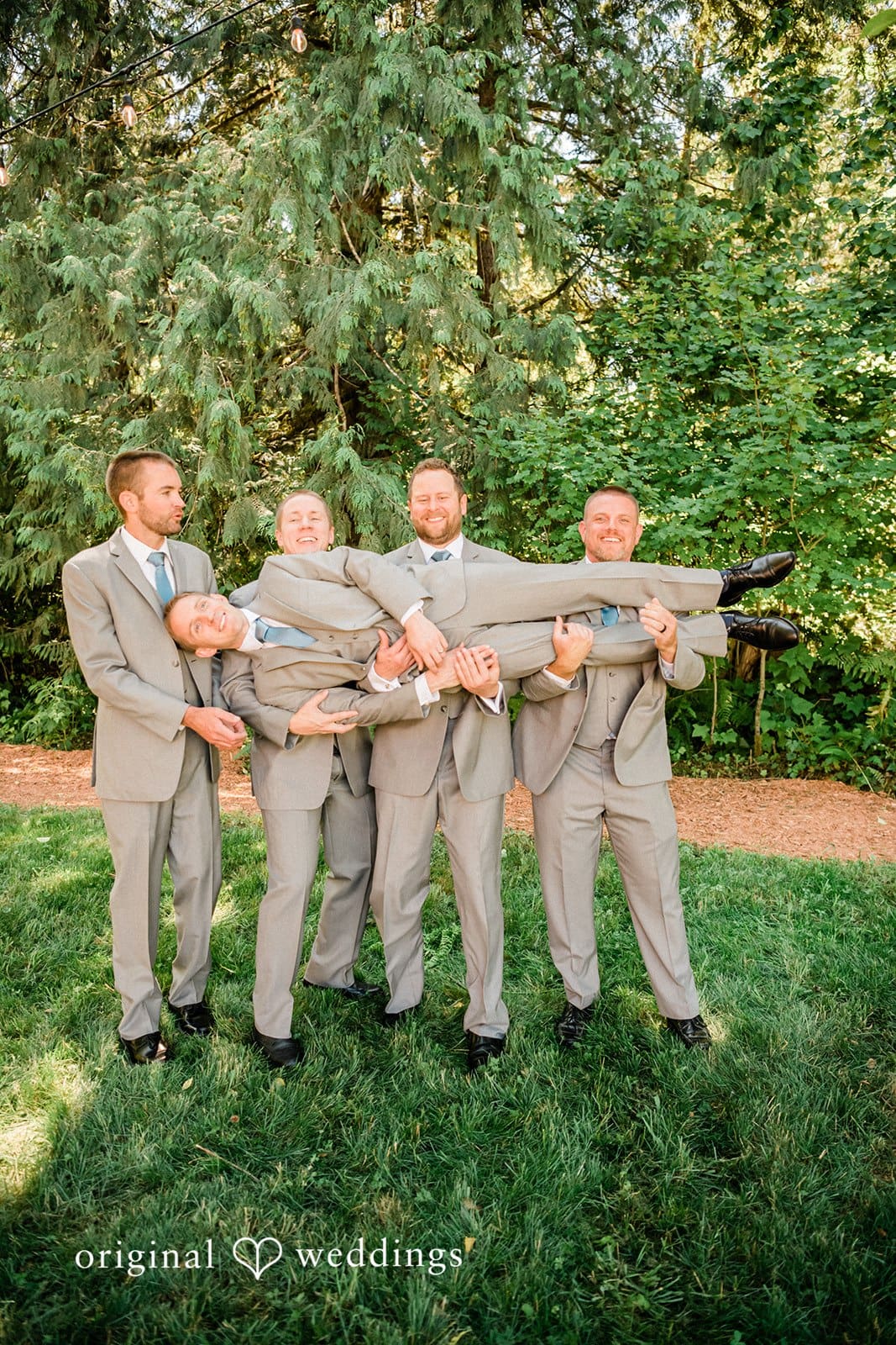 Washington Backyard Wedding // Anna & Michael -