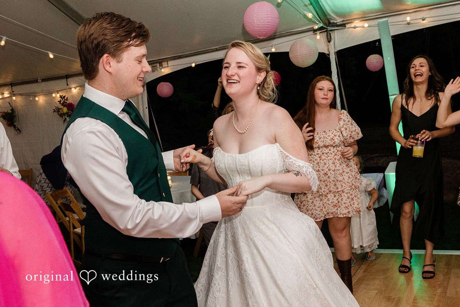 Washington Backyard Wedding // Catherine & Jonah -