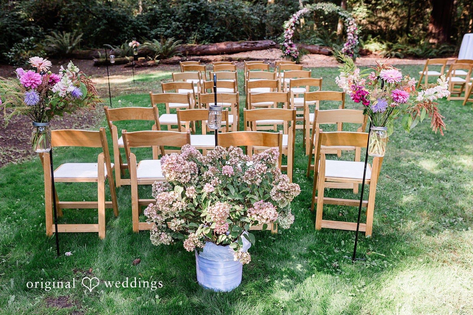 Washington Backyard Wedding // Catherine & Jonah -