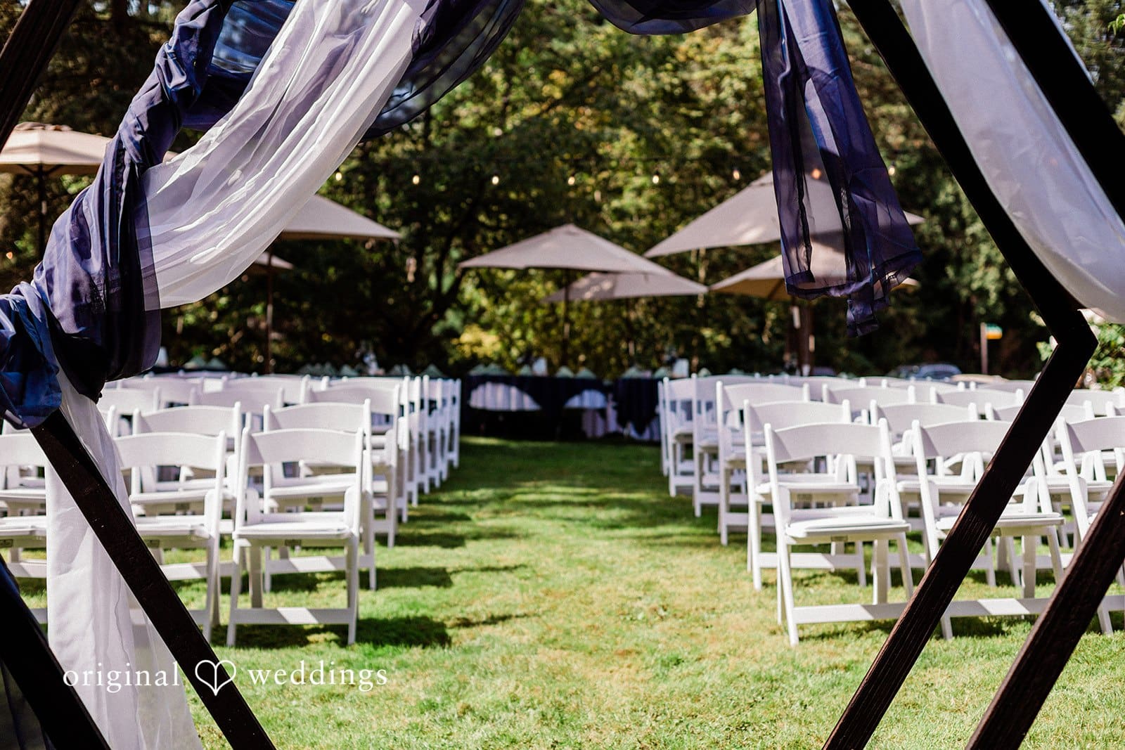 Washington Backyard Wedding // Kristen & Brian -